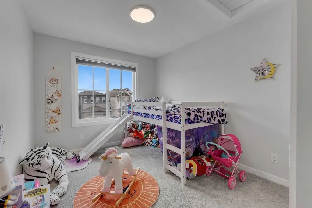 34 Belvedere Green SE Calgary AB T2A 7M5