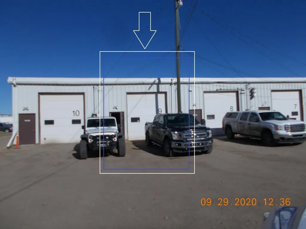 10949 92 Avenue Grande Prairie AB T8V 3J3