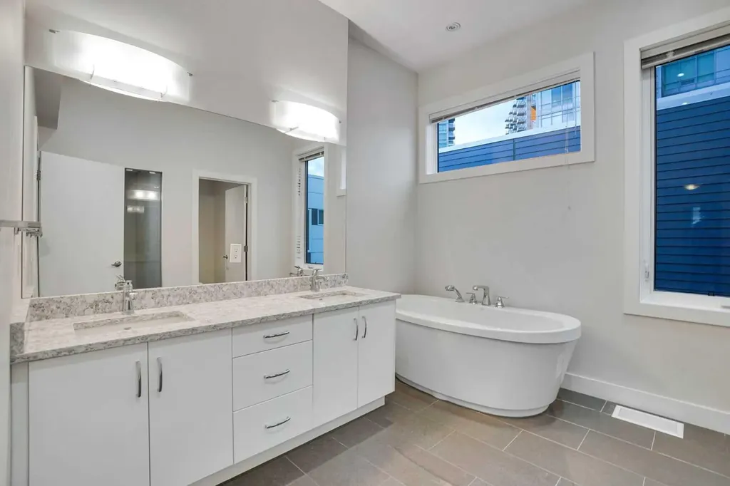 20 Brentwood Common NW Calgary AB T2L 2L7