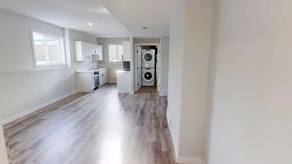 9513 114 Avenue Clairmont AB T8X0W7