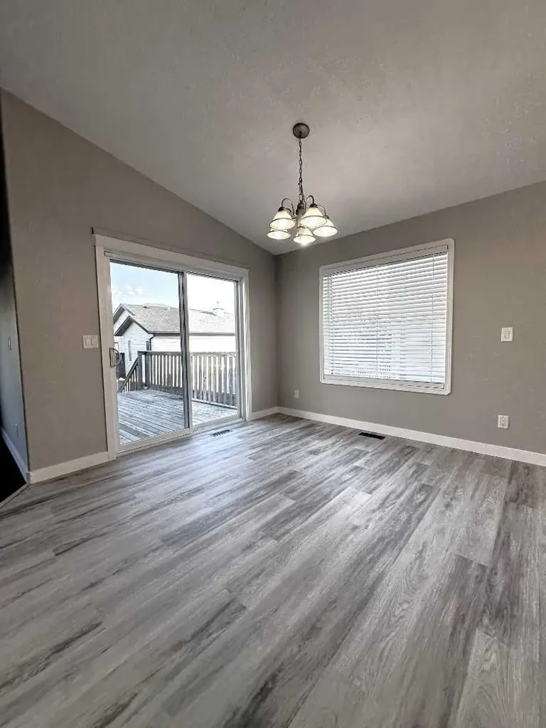 9005 94a Avenue Grande Prairie AB T8X0A2
