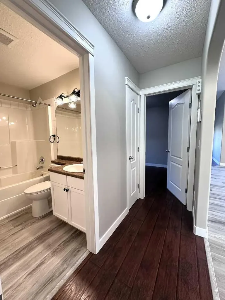 9005 94a Avenue Grande Prairie AB T8X0A2