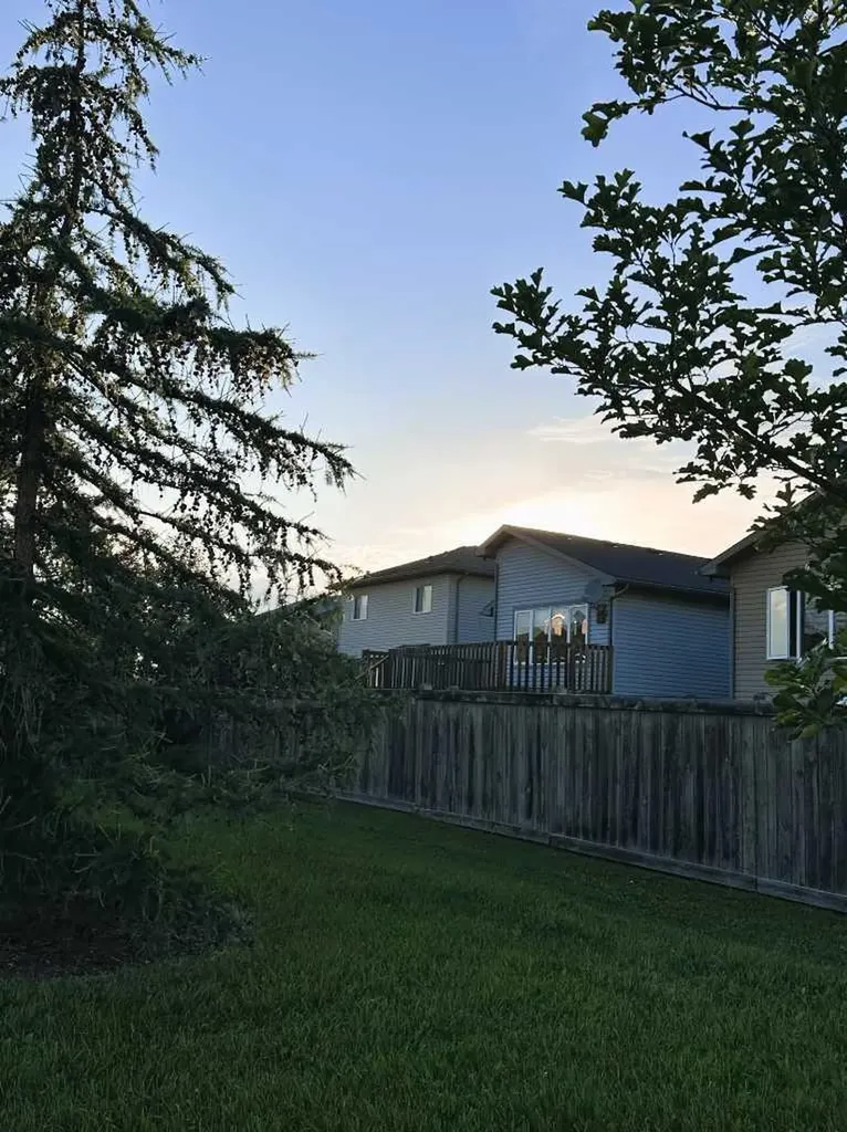 9005 94a Avenue Grande Prairie AB T8X0A2