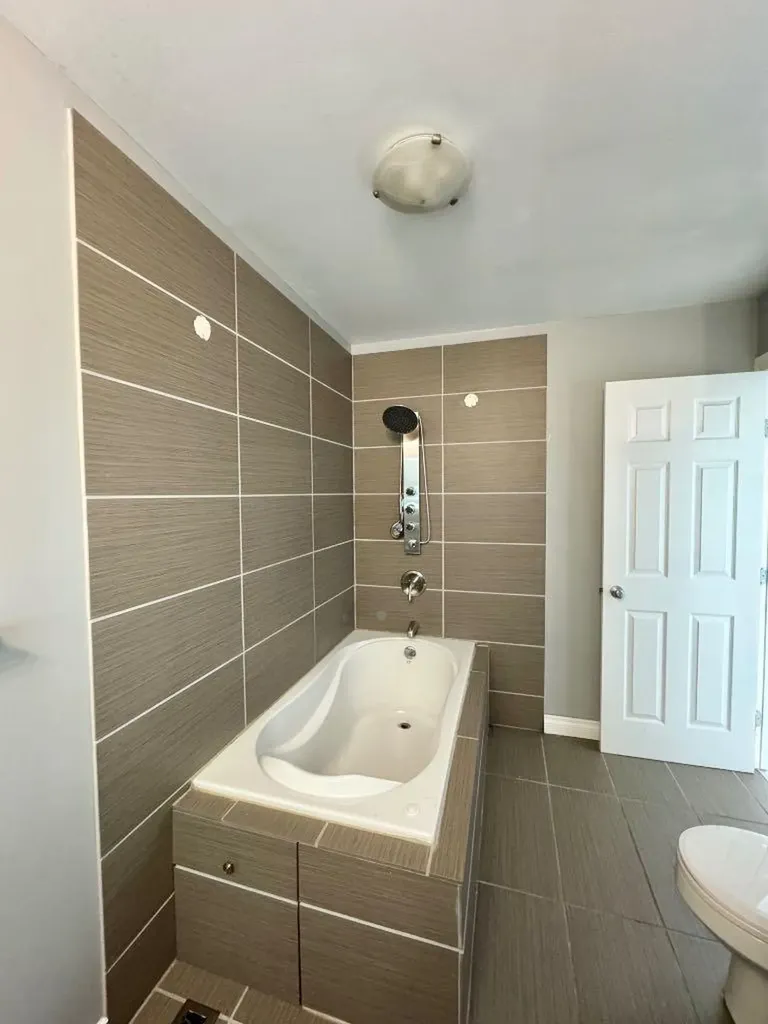 9 Leedy Drive Whitecourt AB T7S 1X2