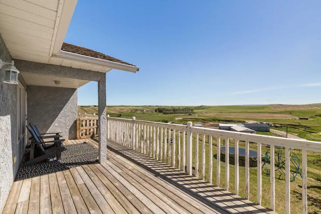 222041B Range Road 52 Magrath AB T0K1J0