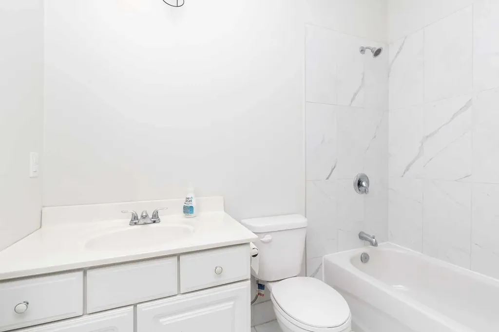 222041B Range Road 52 Magrath AB T0K1J0