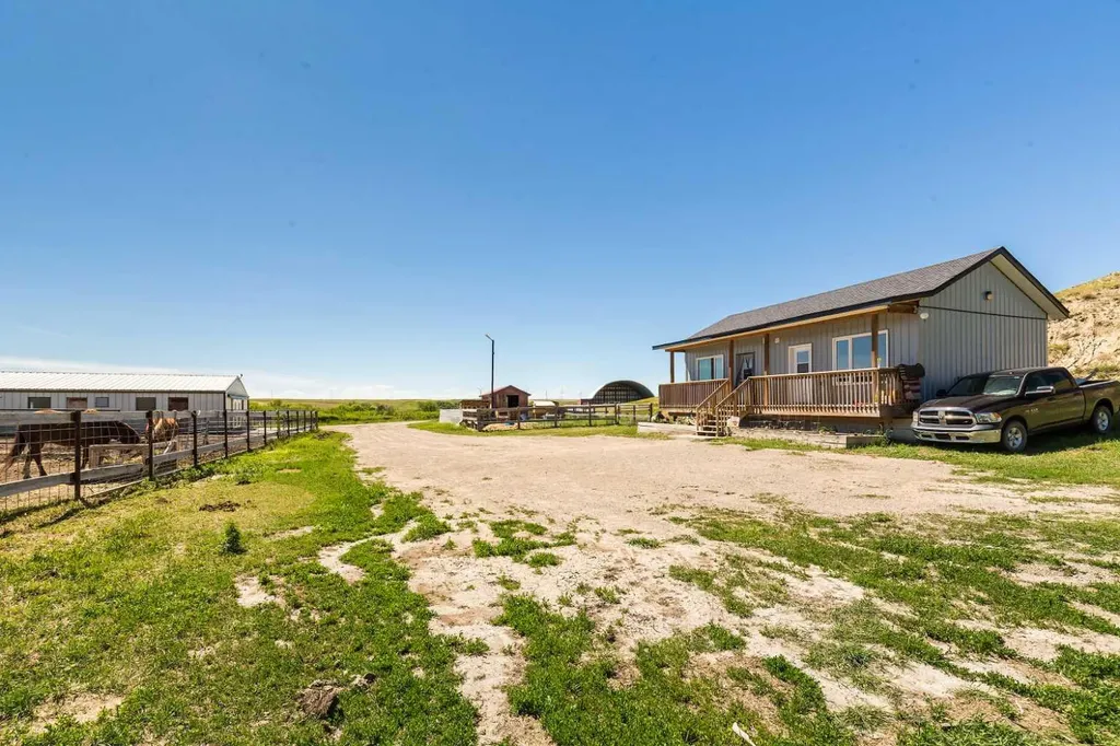 222041B Twp Road 52 Magrath AB T0K1J0