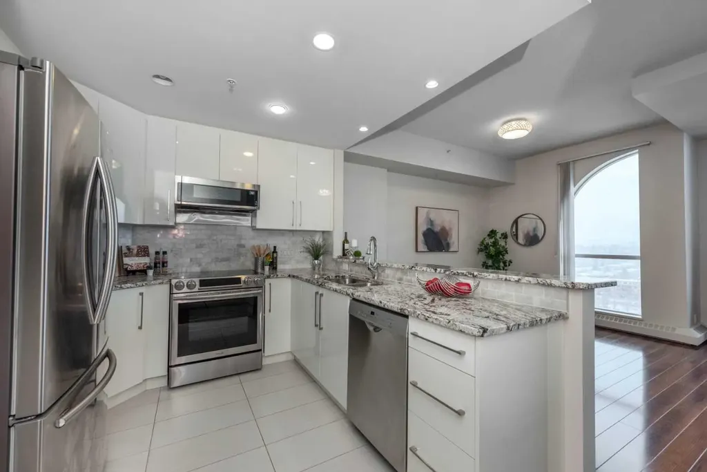 1108 6 Avenue SW Calgary AB t2p5k1