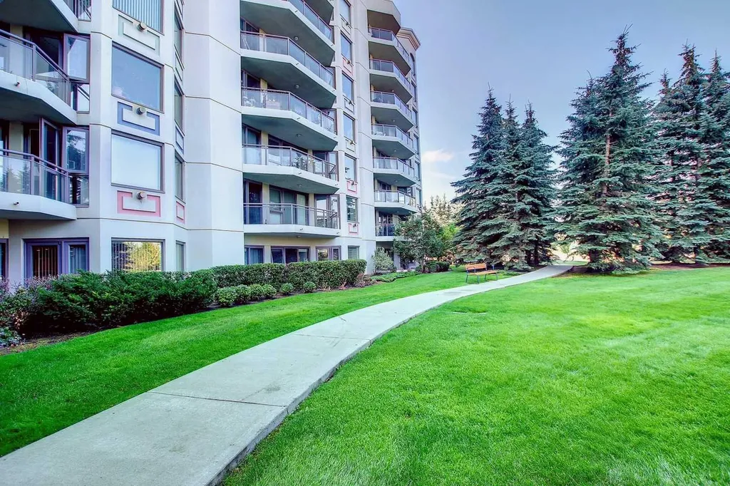 1108 6 Avenue SW Calgary AB t2p5k1