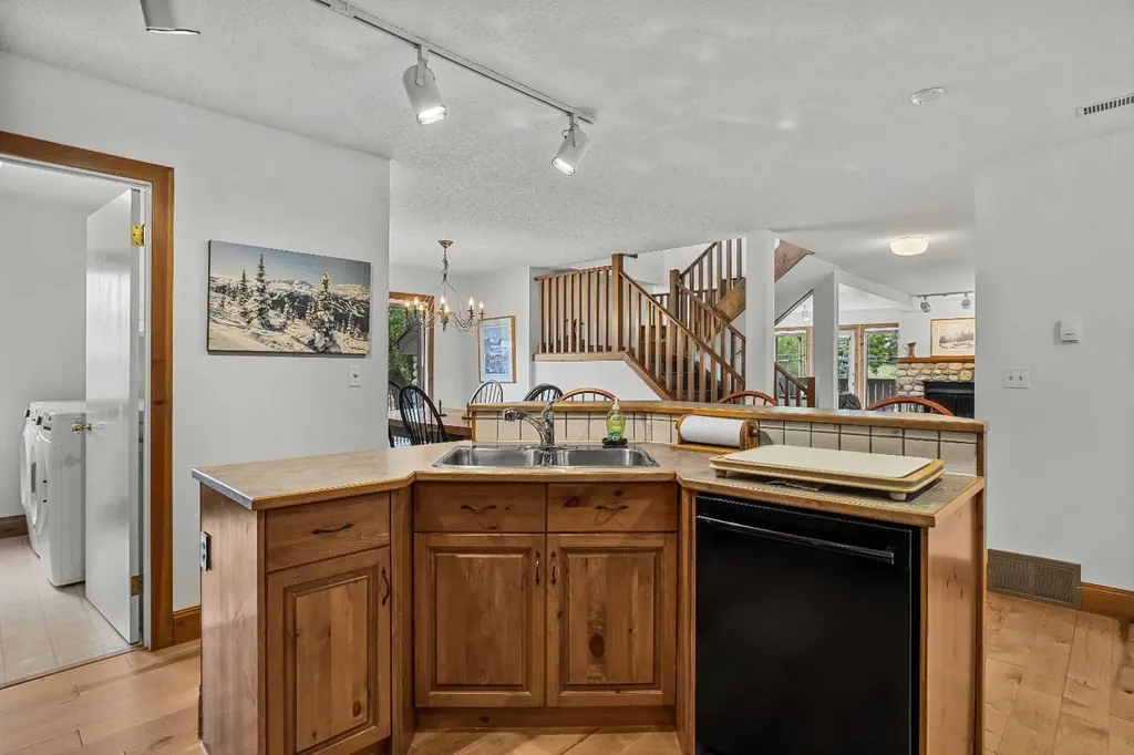 349 Otter Street Banff AB T1L1C4