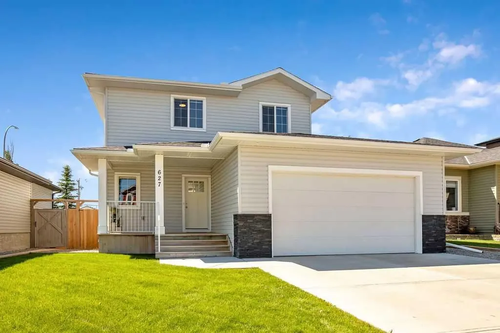 627 Hamptons Place SE High River AB T1V 0A9