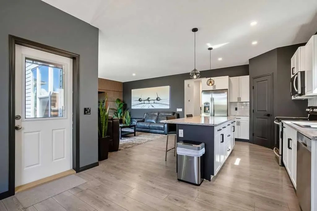 627 Hamptons Place SE High River AB T1V 0A9