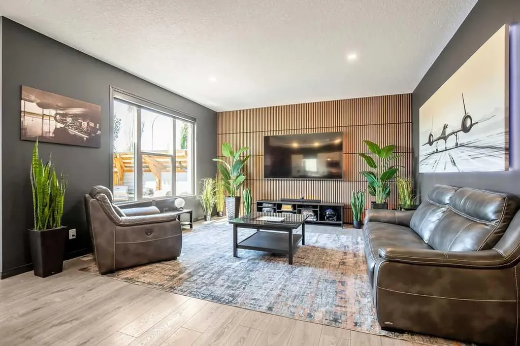 627 Hamptons Place SE High River AB T1V 0A9