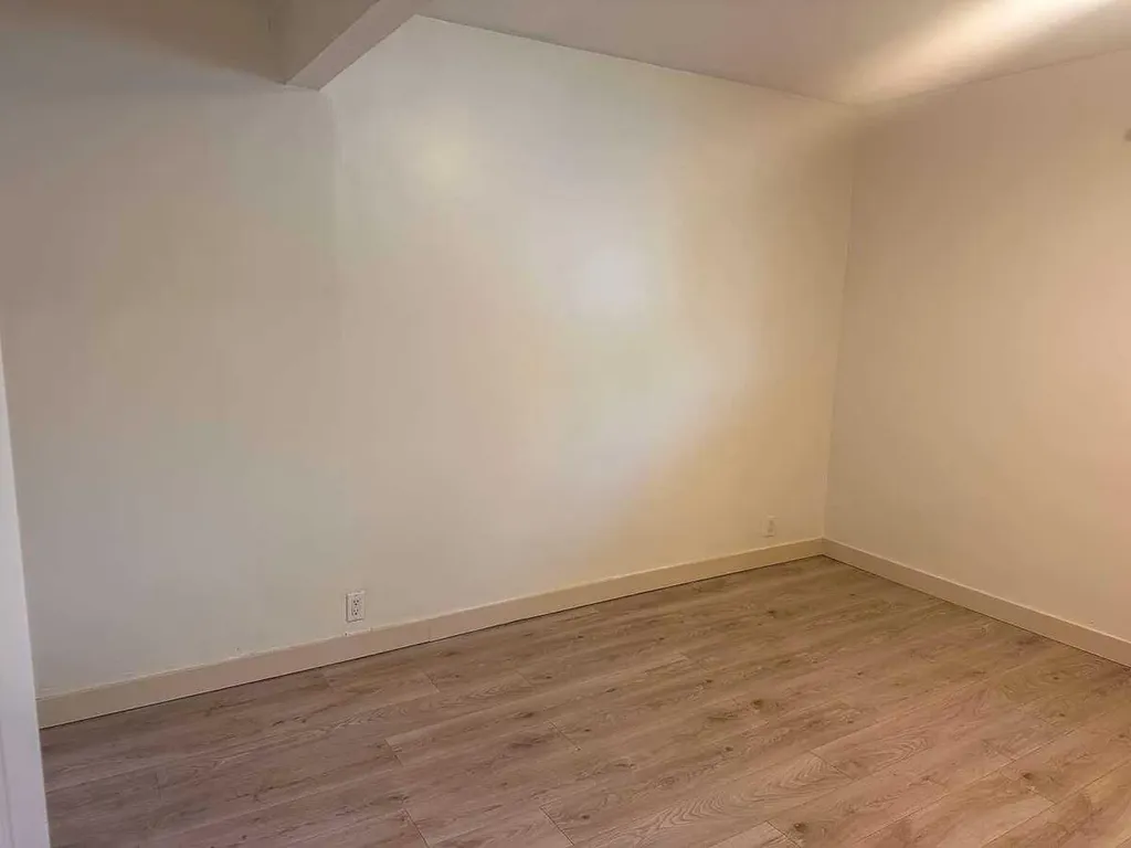 5009 51 Avenue Taber AB T1G 1N3