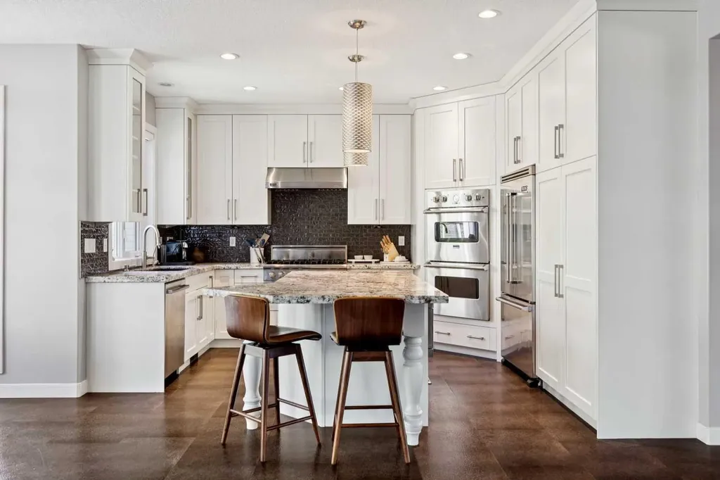 119 Springbluff Boulevard SW Calgary AB T3H 4V3