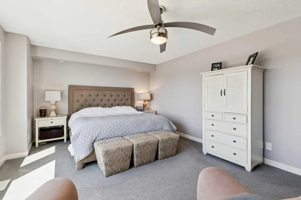 119 Springbluff Boulevard SW Calgary AB T3H 4V3
