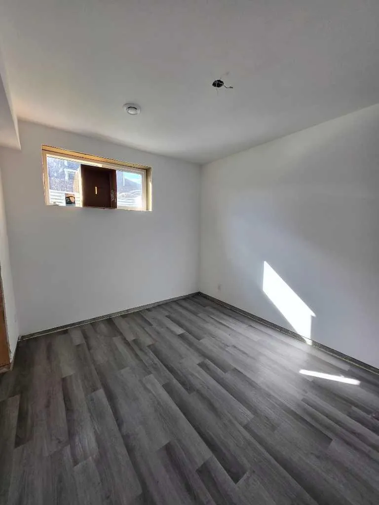 805 7 Avenue Fox Creek AB t0h1p0