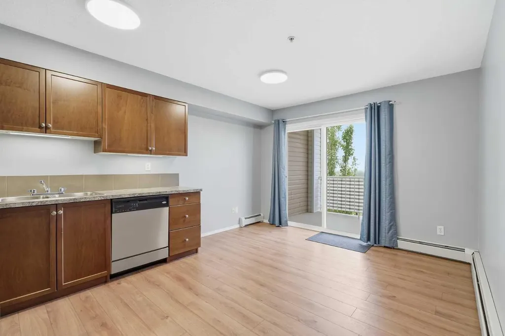 3 Broadway Rise Sylvan Lake AB T4S 0G9