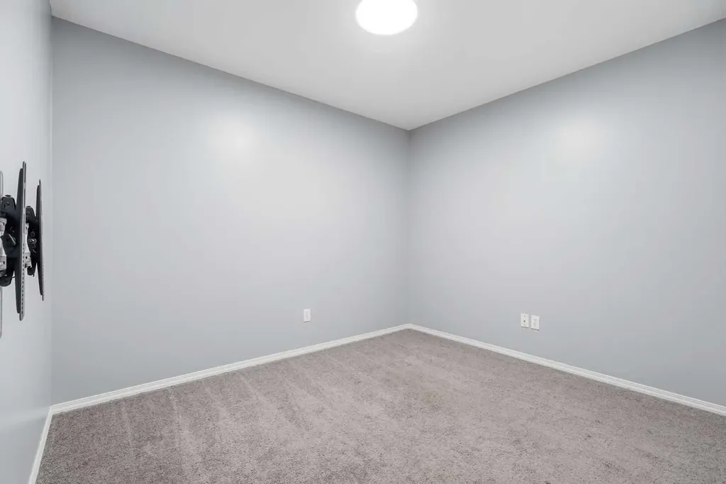 3 Broadway Rise Sylvan Lake AB T4S 0G9