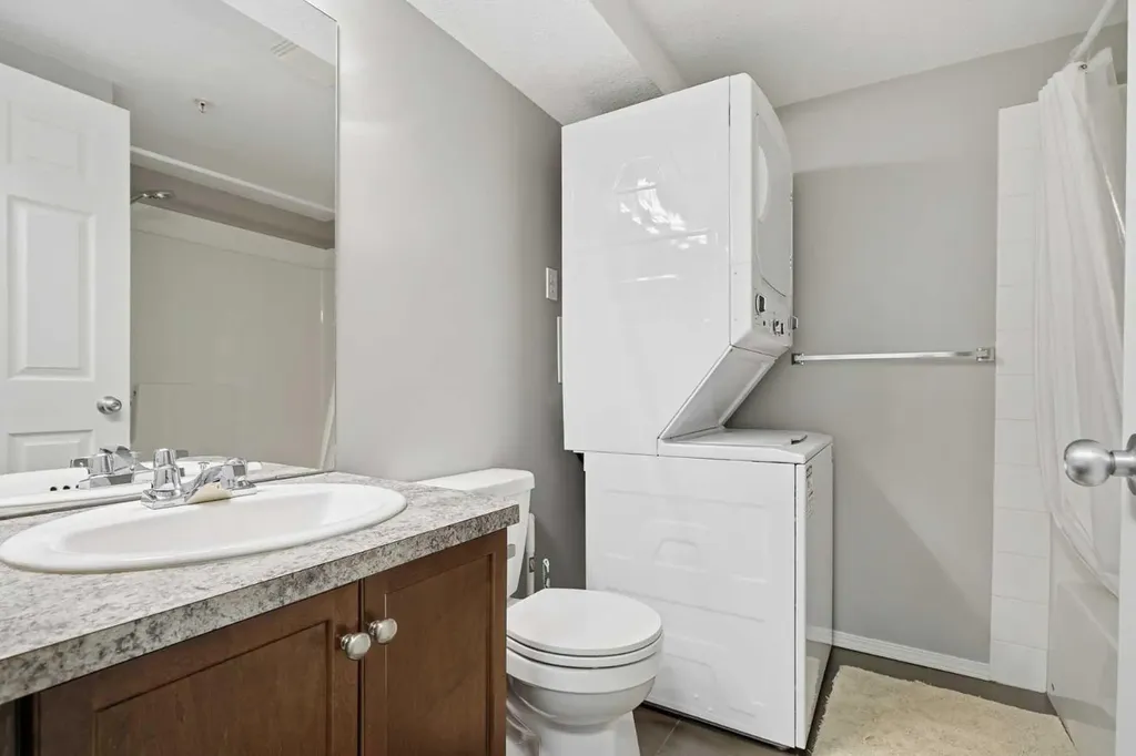 3 Broadway Rise Sylvan Lake AB T4S 0G9