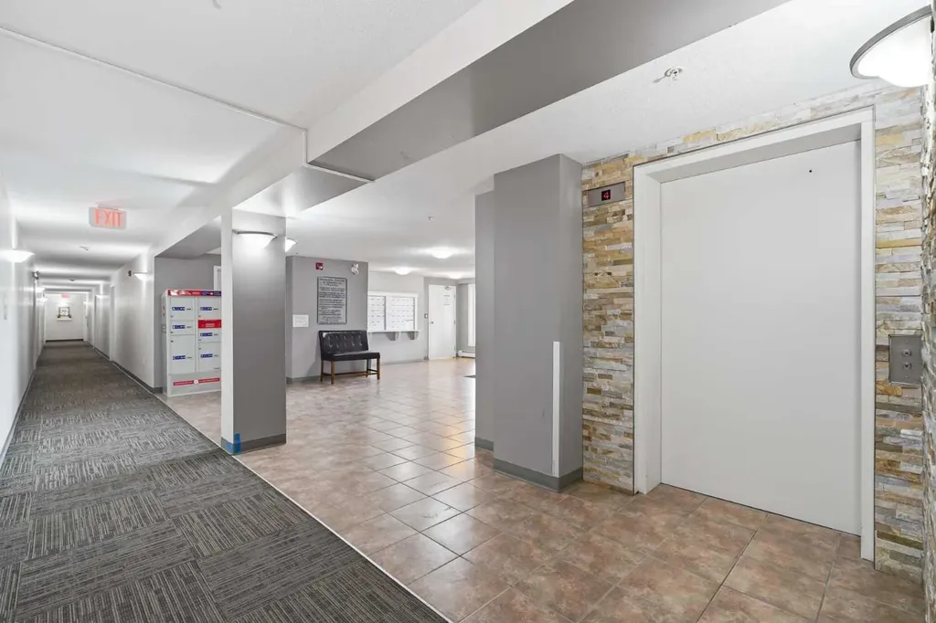 3 Broadway Rise Sylvan Lake AB T4S 0G9