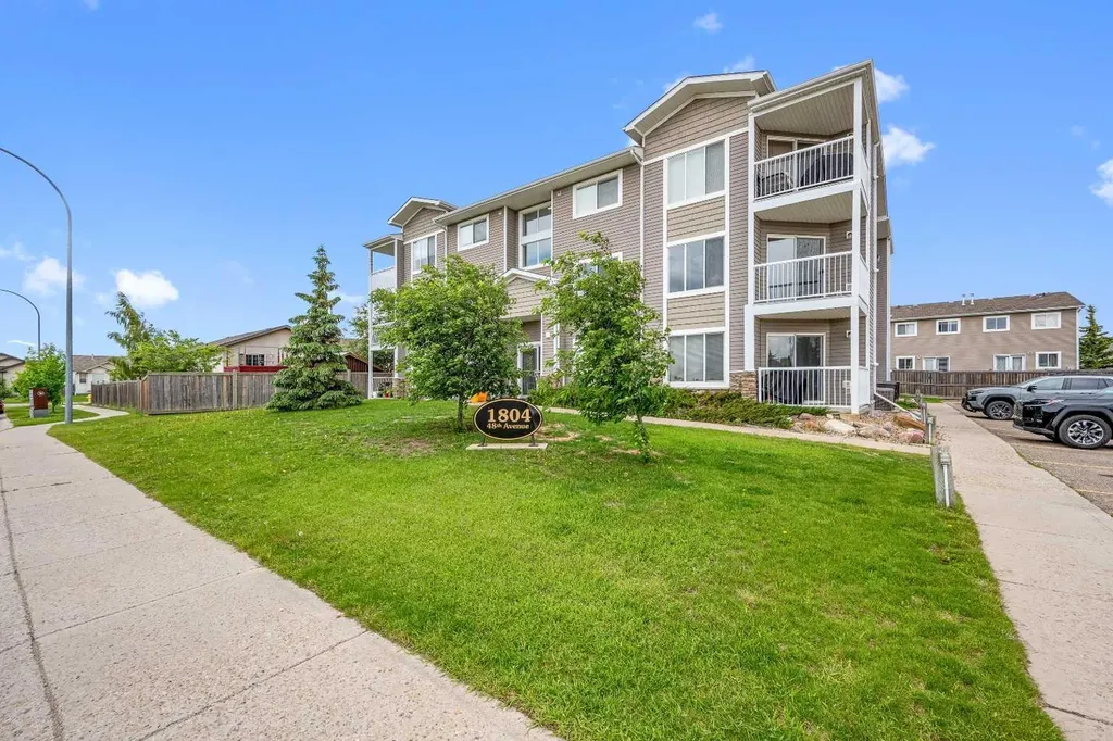 1804 48 Avenue Lloydminster SK S9V 1K2