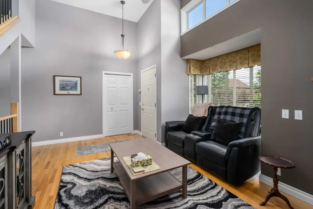 47 Millrose Place SW Calgary AB T2Y 3J6