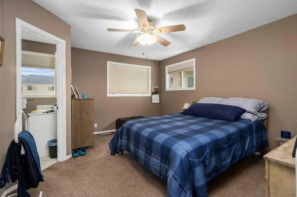47 Millrose Place SW Calgary AB T2Y 3J6