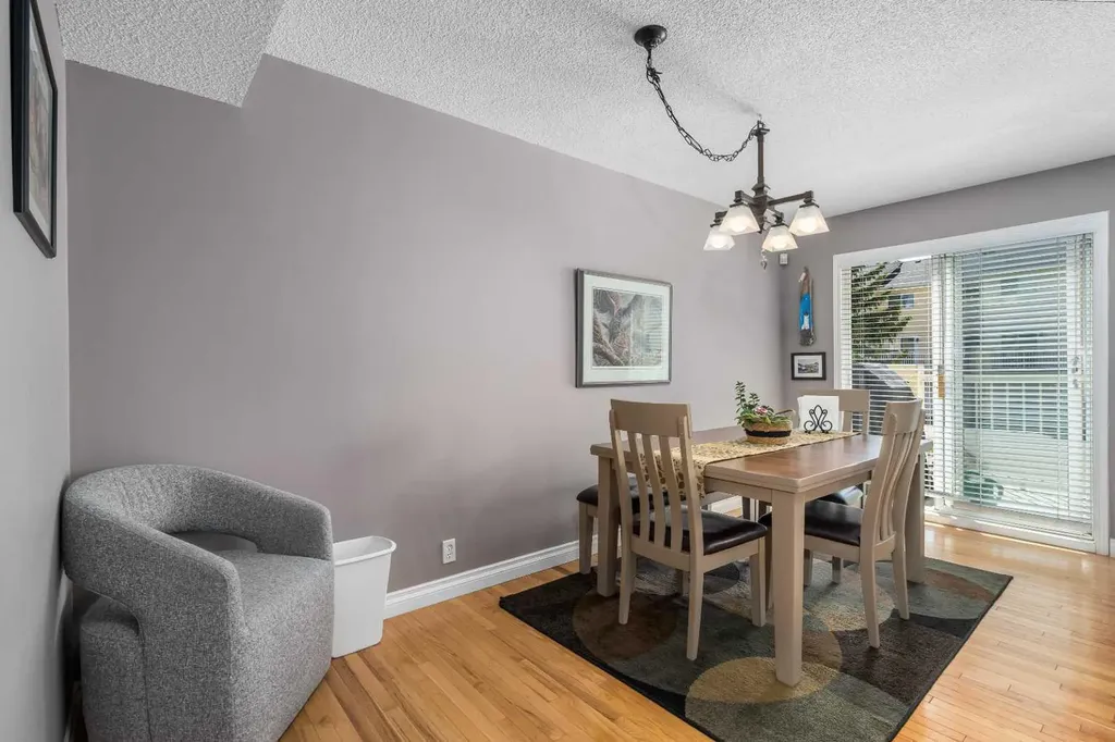 47 Millrose Place SW Calgary AB T2Y 3J6