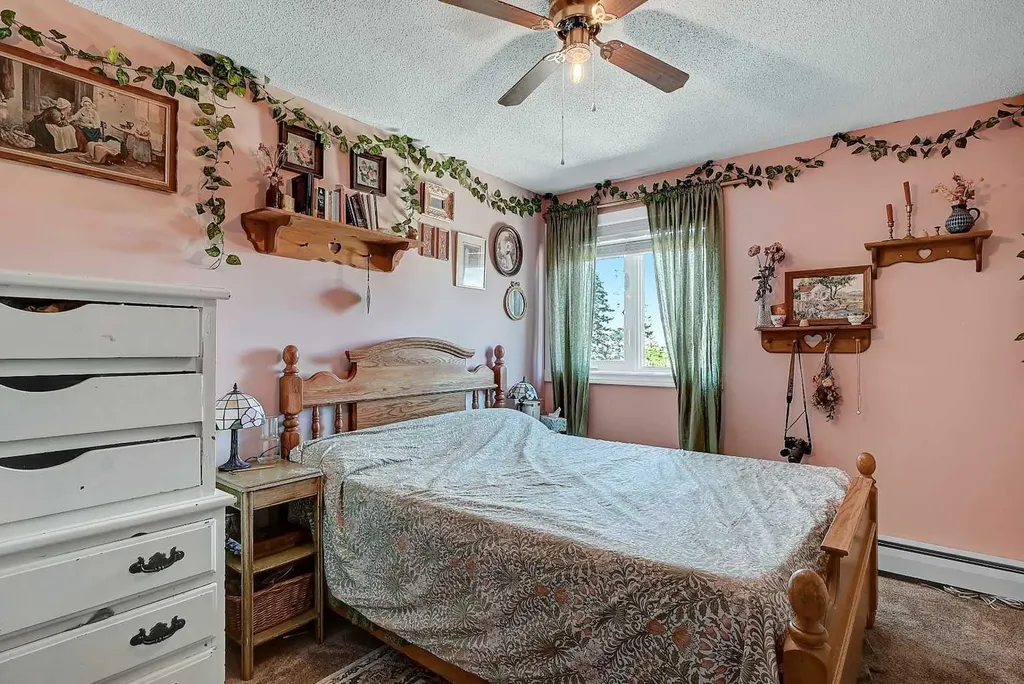 10230 106 Avenue Grande Prairie AB T8V5G8