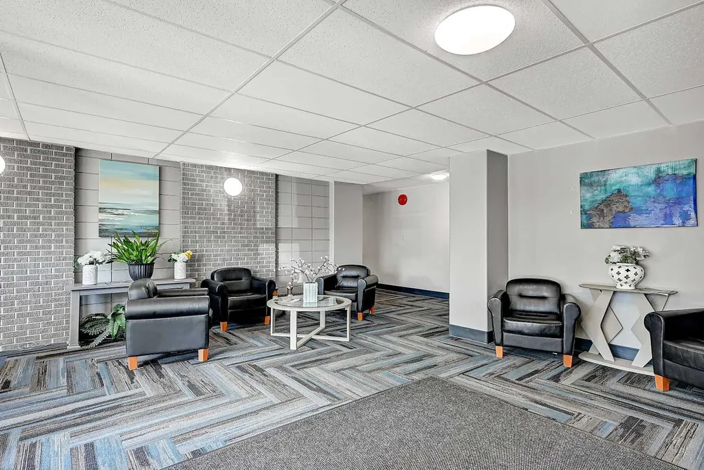 10230 106 Avenue Grande Prairie AB T8V5G8