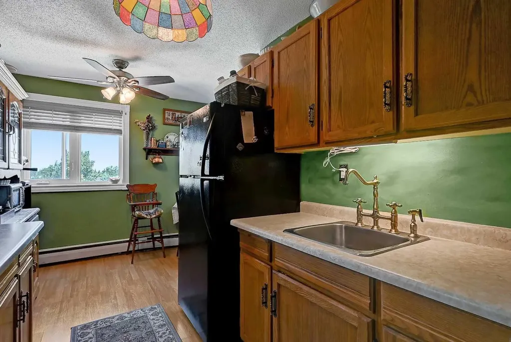 10230 106 Avenue Grande Prairie AB T8V5G8