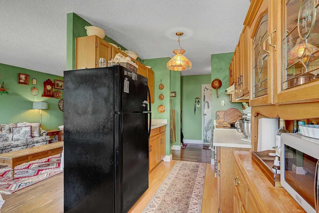 10230 106 Avenue Grande Prairie AB T8V5G8
