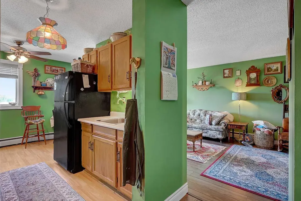 10230 106 Avenue Grande Prairie AB T8V5G8