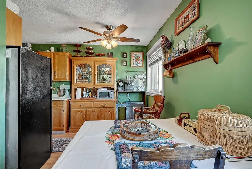 10230 106 Avenue Grande Prairie AB T8V5G8