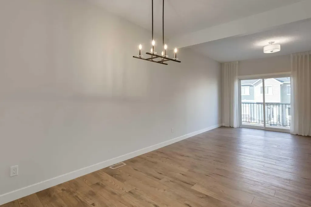136 Tuscany Summit Square NW Calgary AB T3L0G1