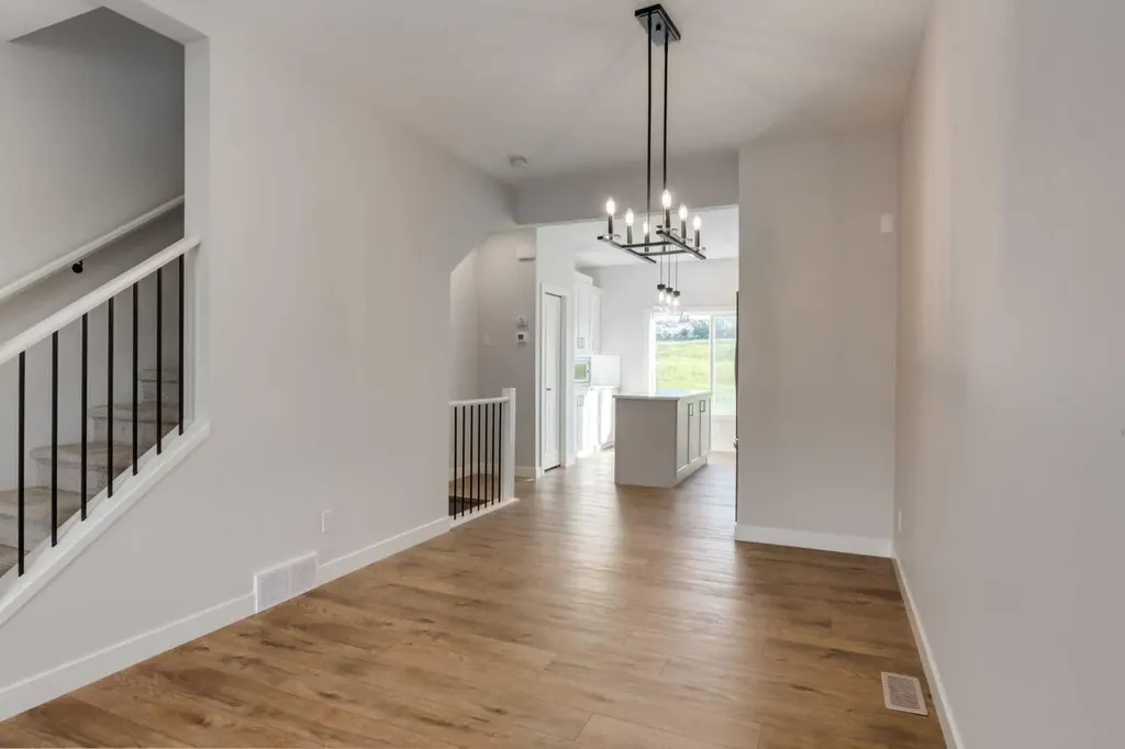 136 Tuscany Summit Square NW Calgary AB T3L0G1