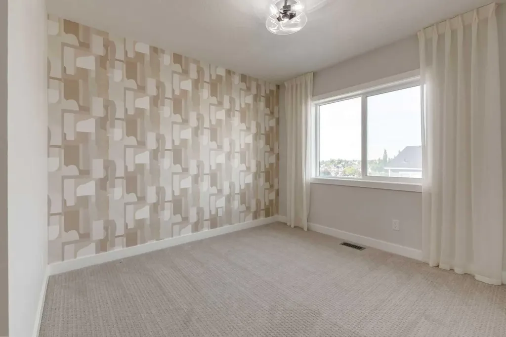 136 Tuscany Summit Square NW Calgary AB T3L0G1