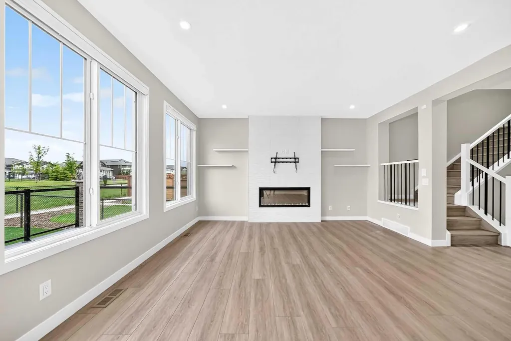 120 Magnolia Manor SE Calgary AB T3M 2Z8