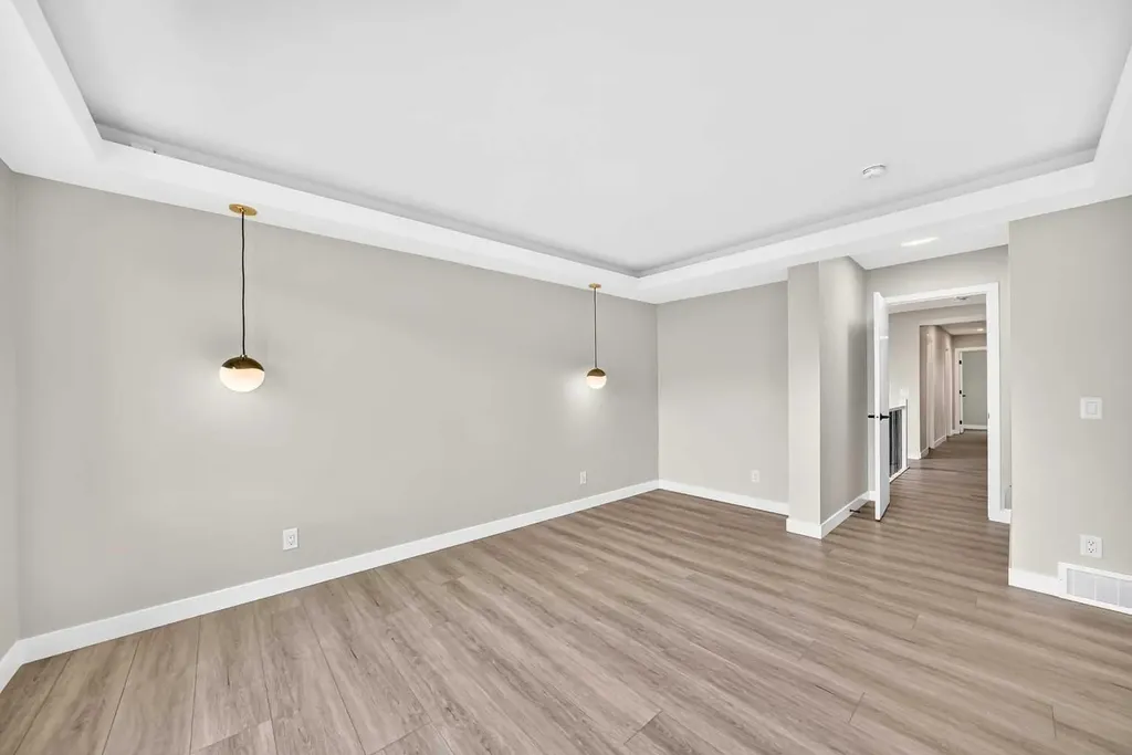 120 Magnolia Manor SE Calgary AB T3M 2Z8