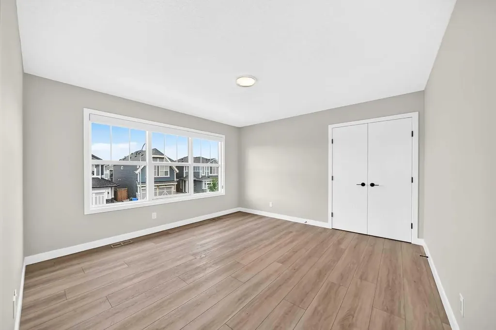 120 Magnolia Manor SE Calgary AB T3M 2Z8