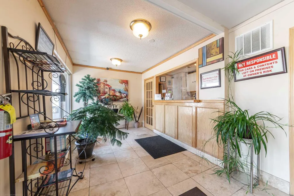 4711 44 Street Lloydminster SK S9V 0G5