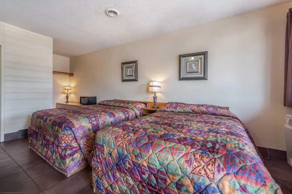 4711 44 Street Lloydminster SK S9V 0G5