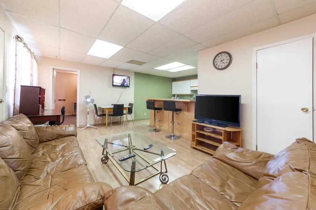 4711 44 Street Lloydminster SK S9V 0G5