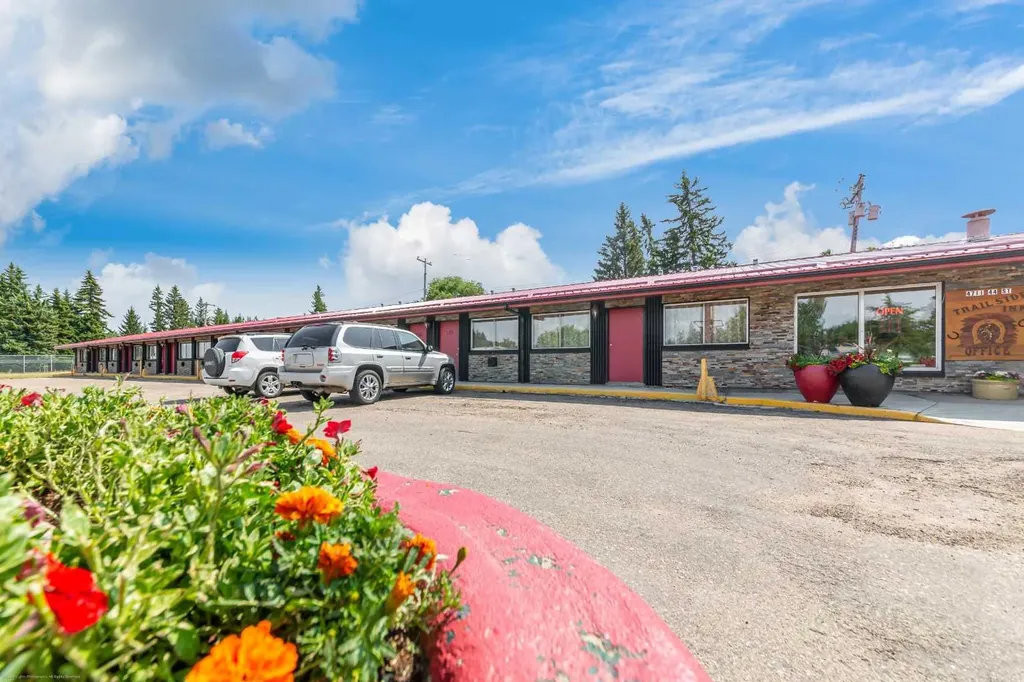 4711 44 Street Lloydminster SK S9V 0G5