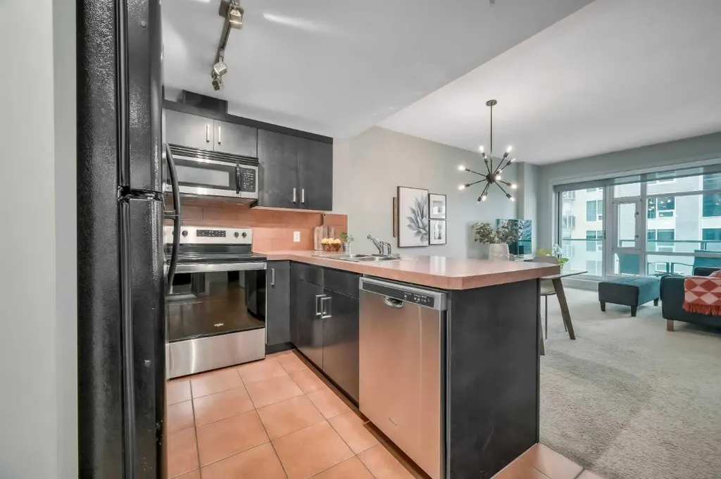 1410 1 Street SE Calgary AB T2G 5T7