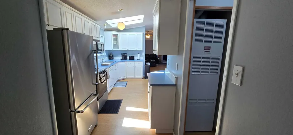 517 9 Street Fox Creek AB t0h1p0