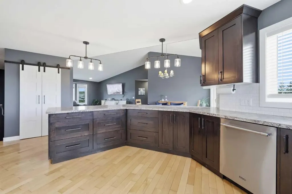 258058 48 Street W Rural Foothills County AB T1S 5V8