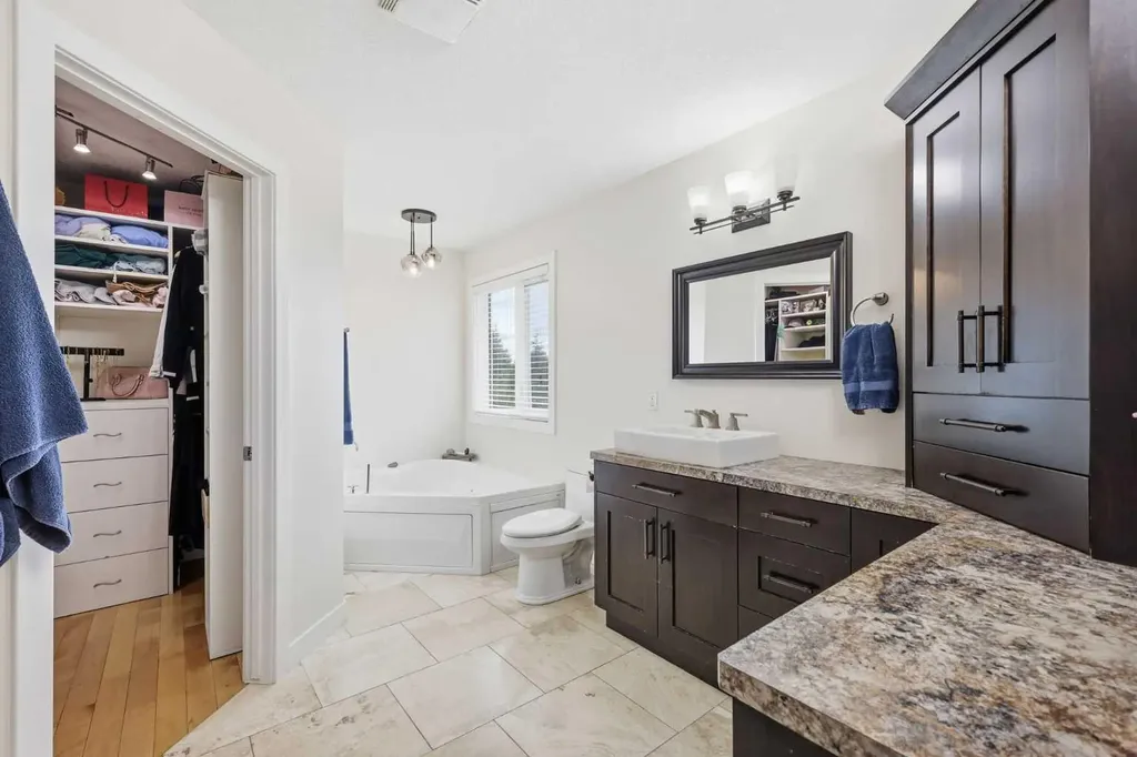 258058 48 Street W Rural Foothills County AB T1S 5V8