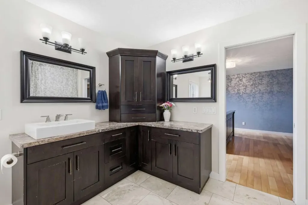 258058 48 Street W Rural Foothills County AB T1S 5V8
